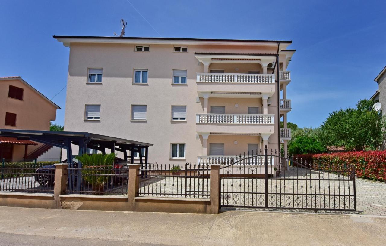 Apartments Elin Sofia Poreč Kültér fotó
