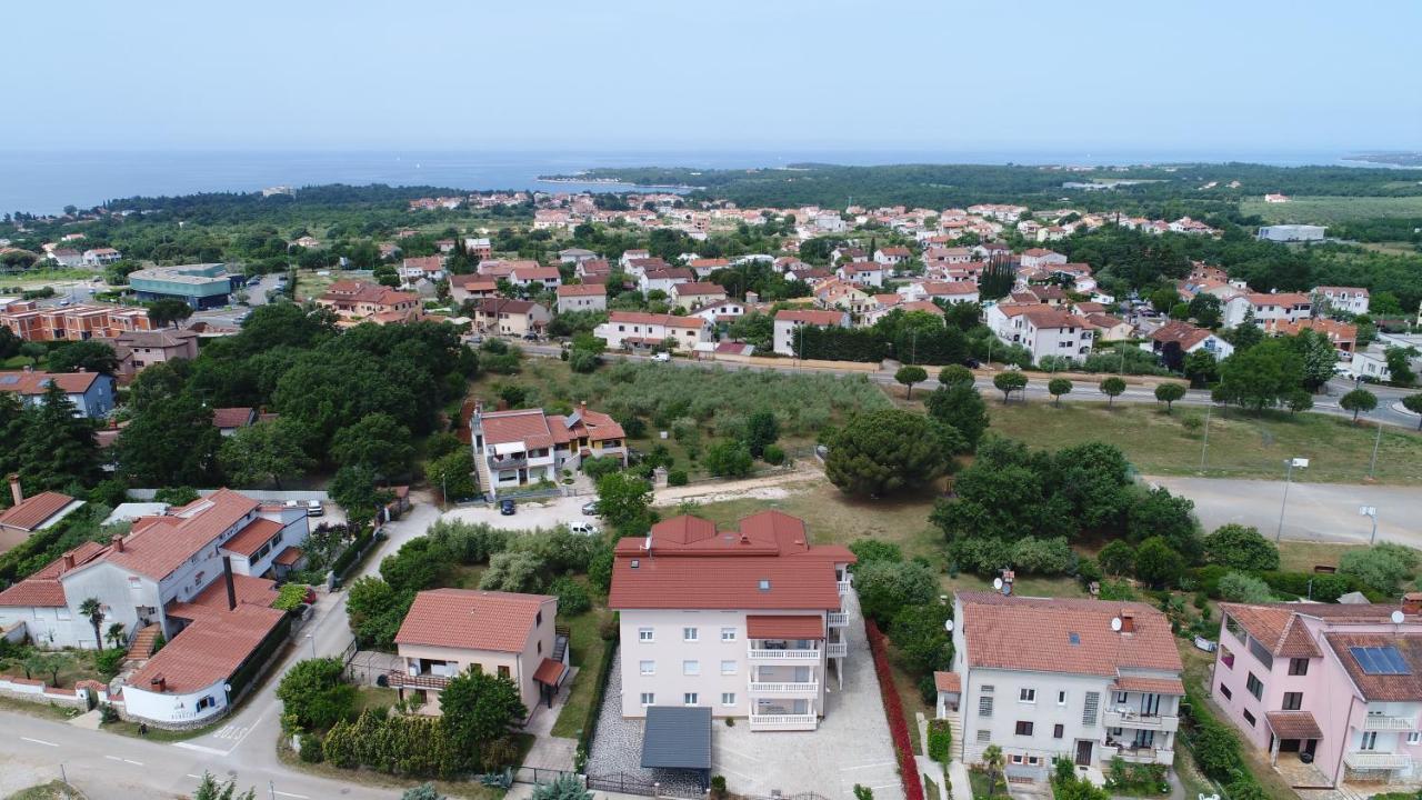 Apartments Elin Sofia Poreč Kültér fotó