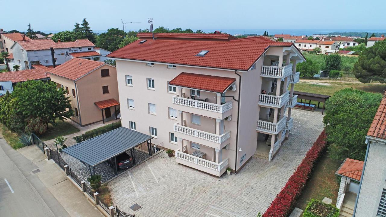 Apartments Elin Sofia Poreč Kültér fotó